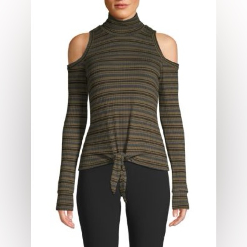 RED HAUTE Striped Turtleneck Cold-Shoulder Top size small